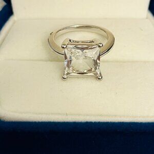 Sterling Silver 925 with White Shapphire CZ Size 5